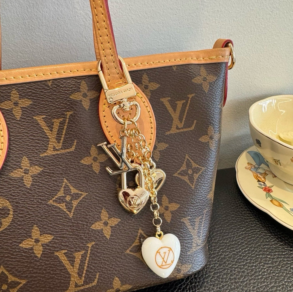 LOUIS VUITTON Canvas Flower Bag Charm Keychain