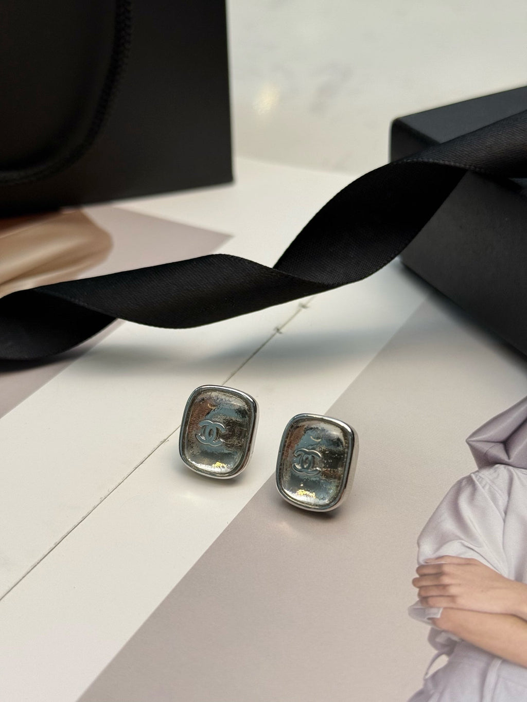 CHANEL Earrings