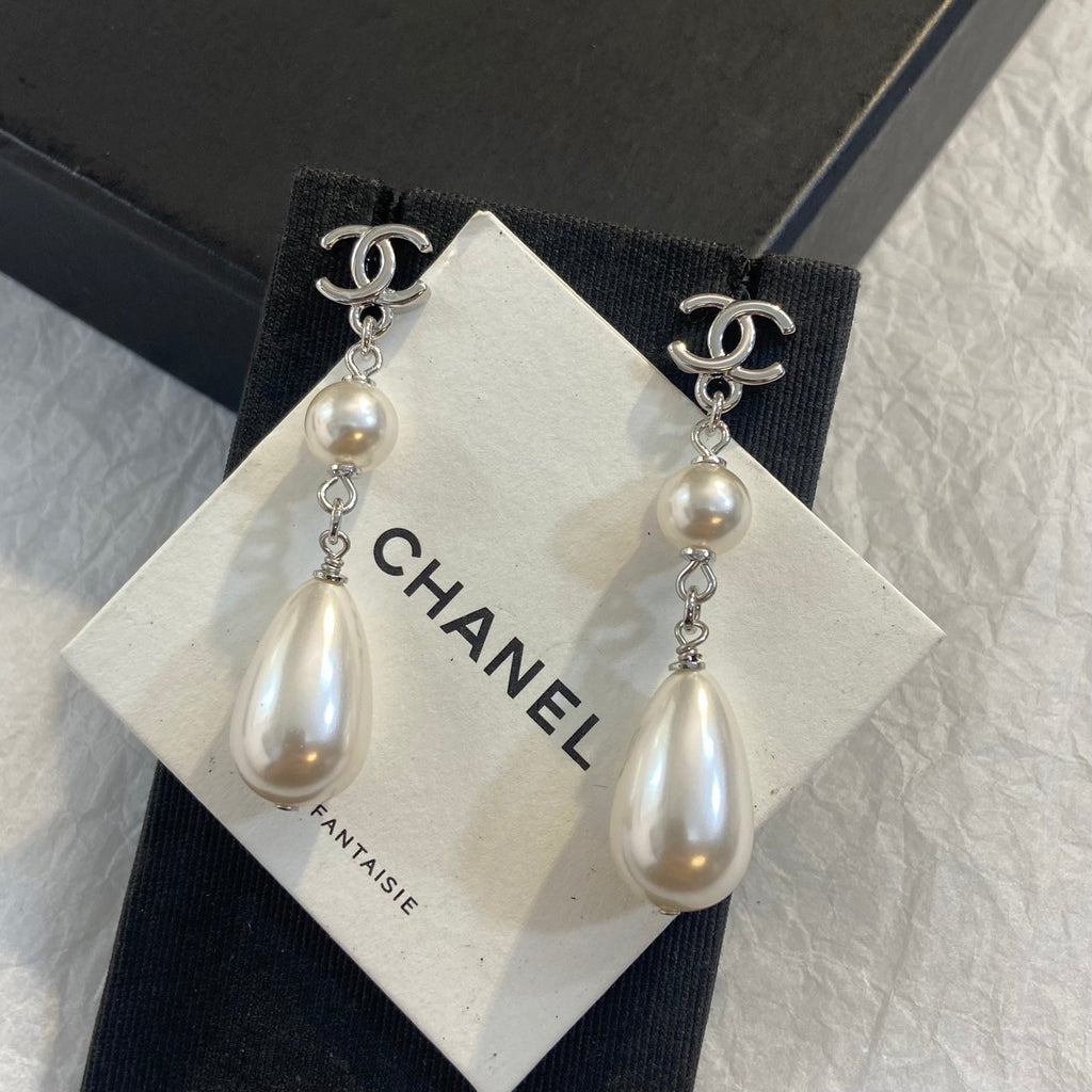 CHANEL Pearl Silver-Tone Earrings