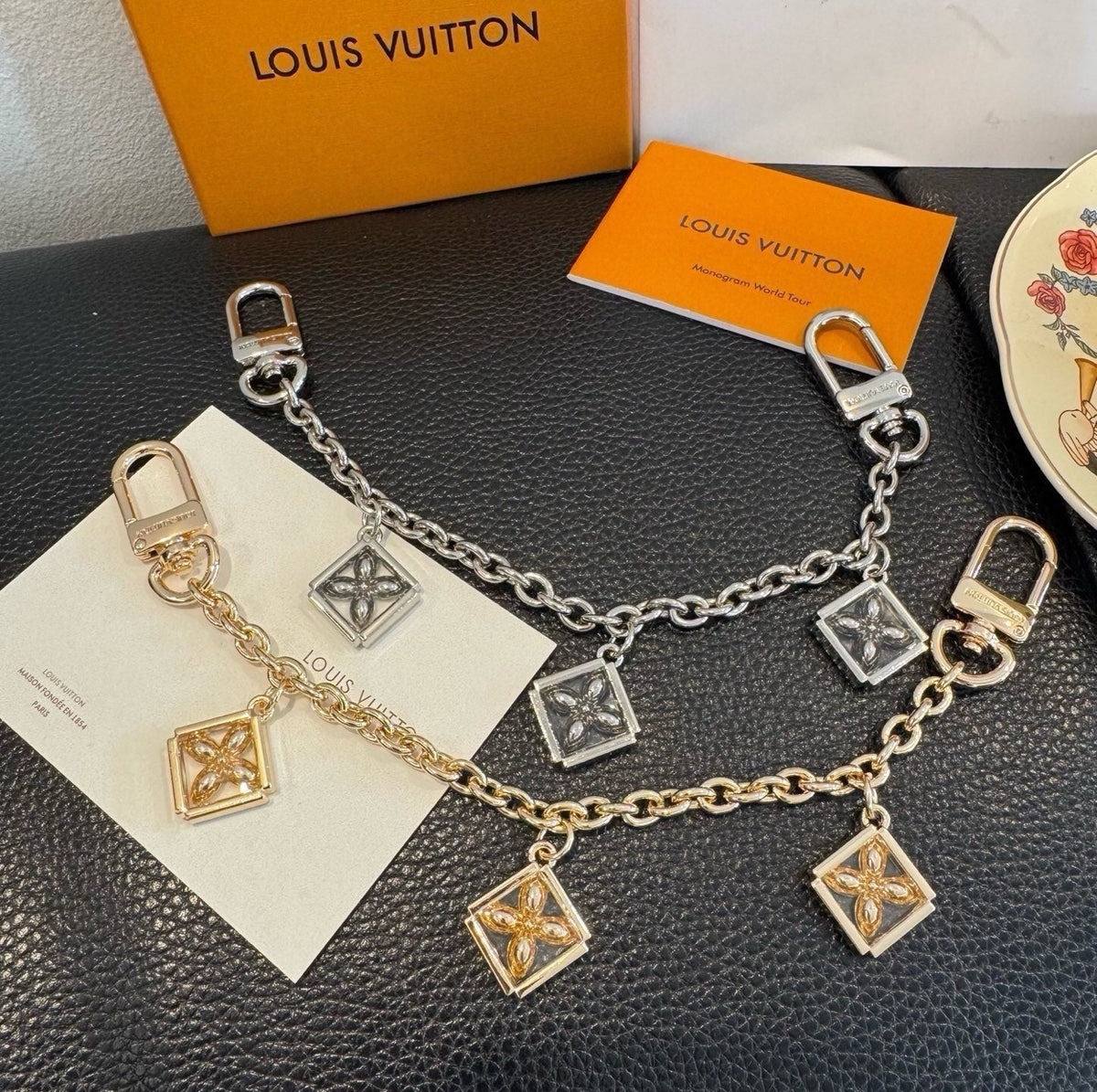 LOUIS VUITTON Metal Bag Charm Keychain