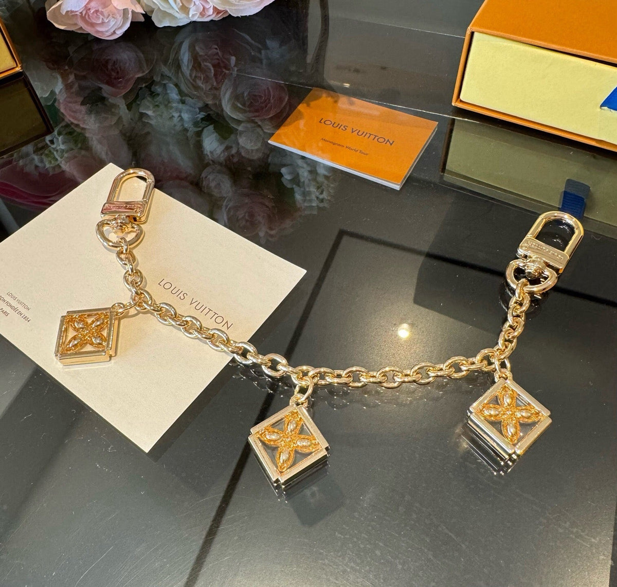 LOUIS VUITTON Metal Bag Charm Keychain