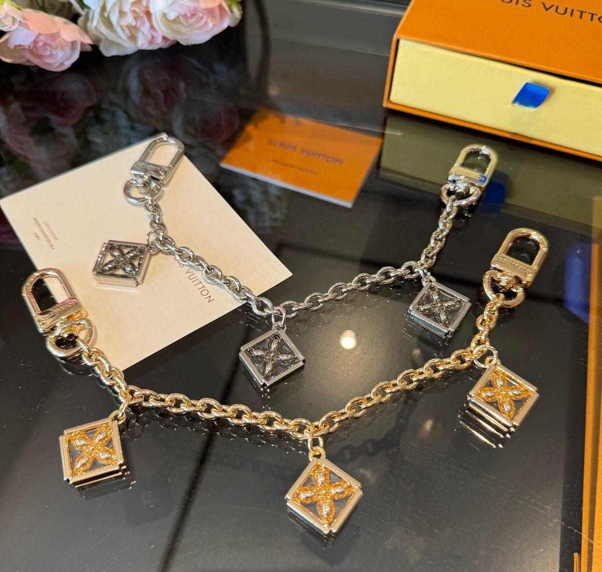LOUIS VUITTON Metal Bag Charm Keychain