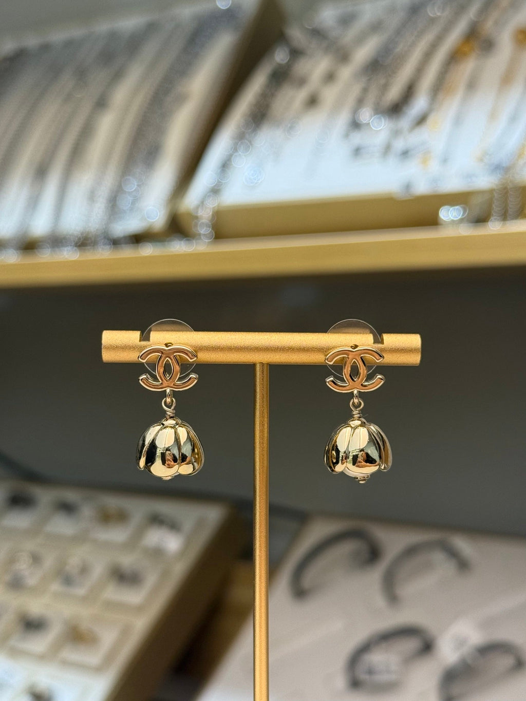 CHANEL Pearl Earrings