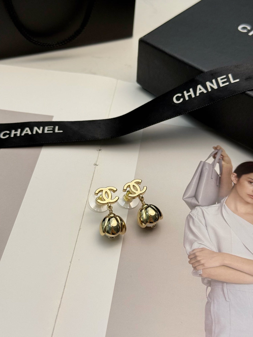 CHANEL Pearl Earrings