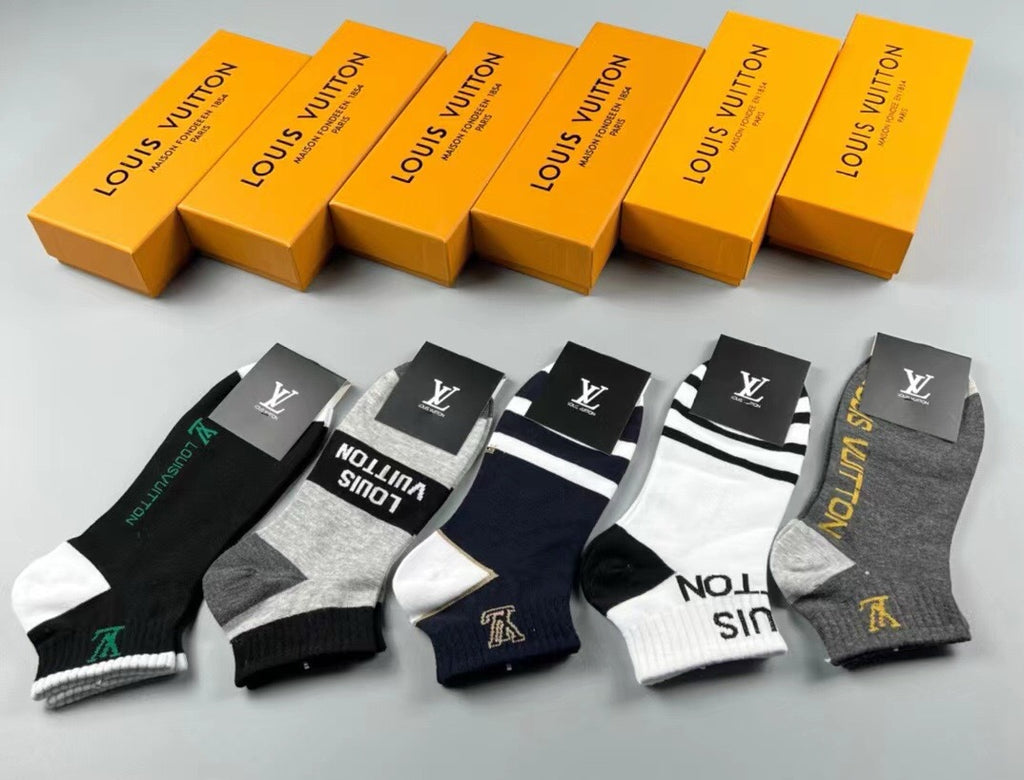 Louis Vuitton Cotton Crew Socks – 5-Pair Set #007