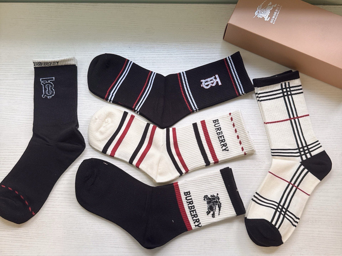 Burberry Comfort Knee-High Socks – 5-Pair Set #001