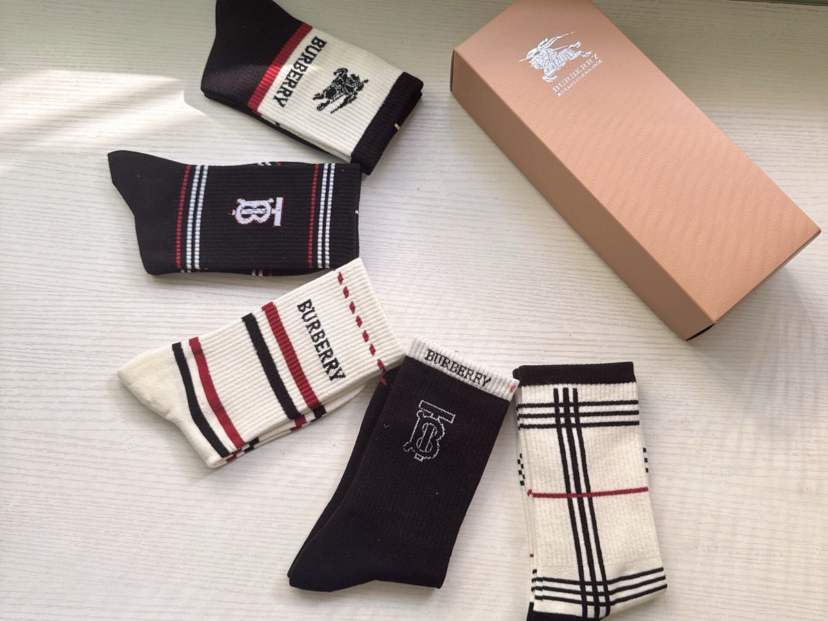 Burberry Comfort Knee-High Socks – 5-Pair Set #001