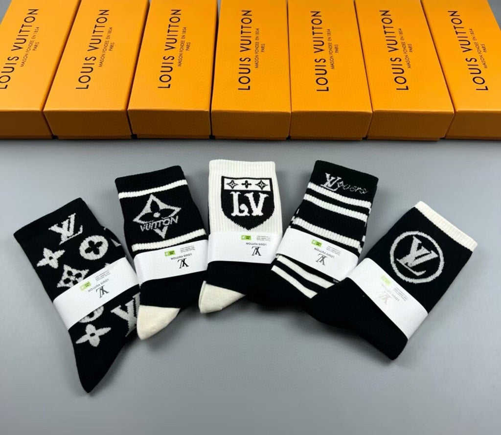 Louis Vuitton Cotton Crew Socks – 5-Pair Set #005
