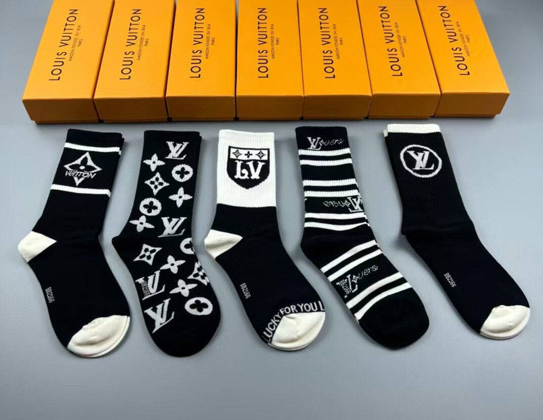 Louis Vuitton Cotton Crew Socks – 5-Pair Set #005
