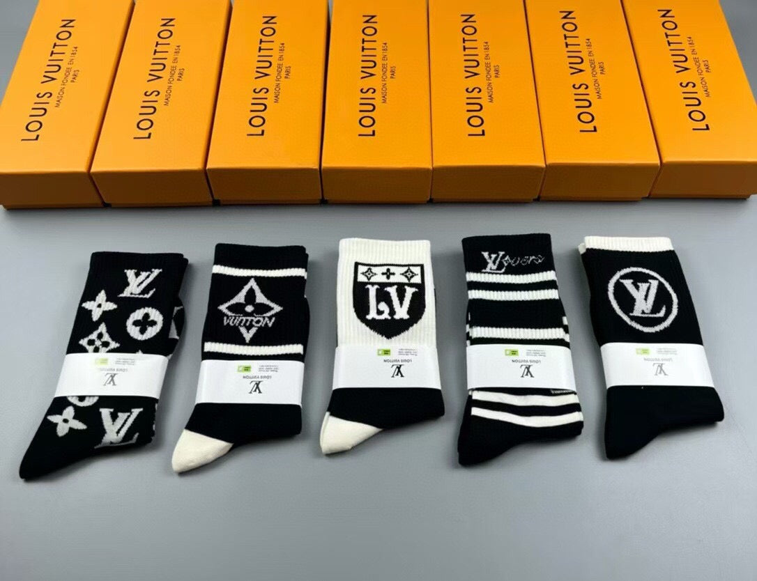 Louis Vuitton Cotton Crew Socks – 5-Pair Set #005