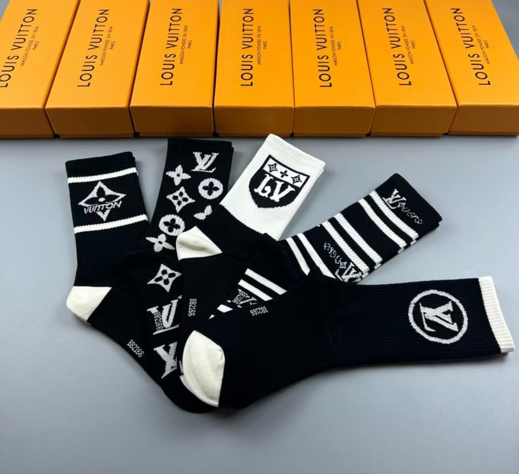 Louis Vuitton Cotton Crew Socks – 5-Pair Set #005