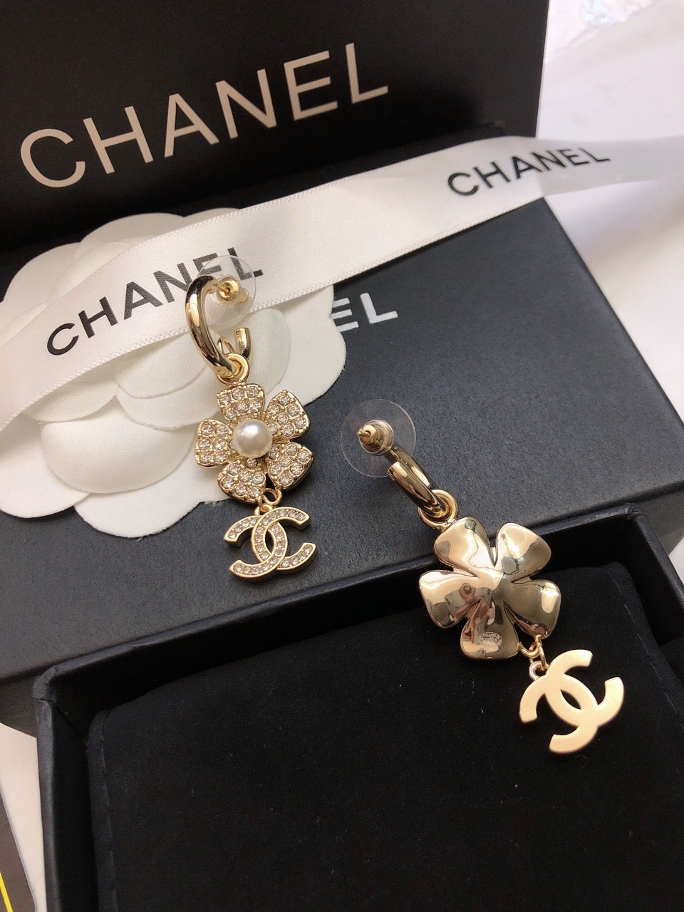 CHANEL Double-C Vintage Pendant Necklace