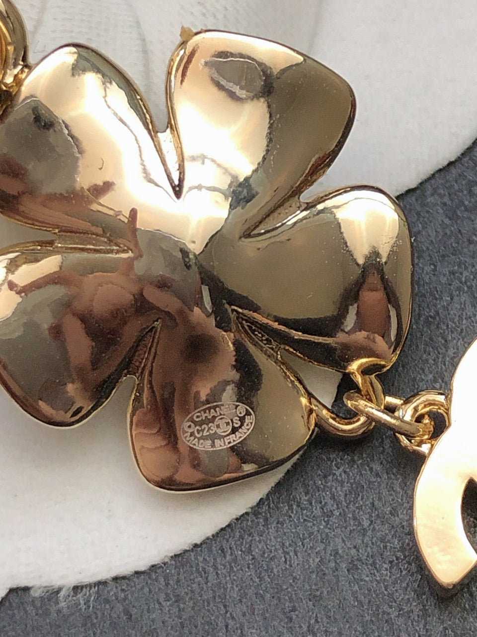 CHANEL Double-C Vintage Pendant Necklace