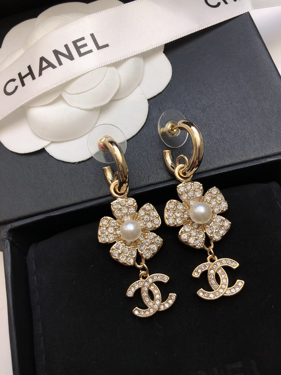 CHANEL Double-C Vintage Pendant Necklace