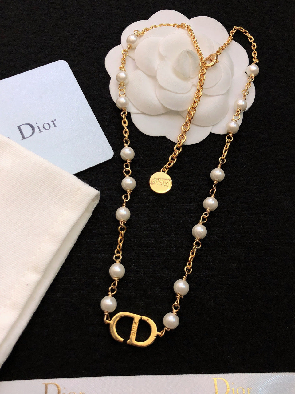 DIOR Pearl Vintage Necklace