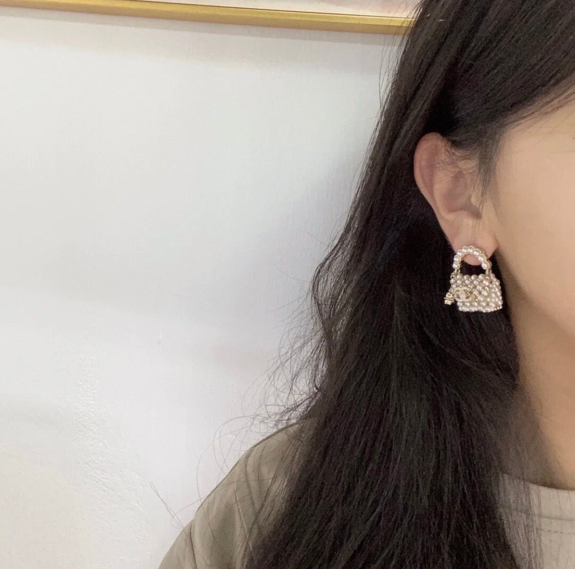 CHANEL P105 Pearl Earrings