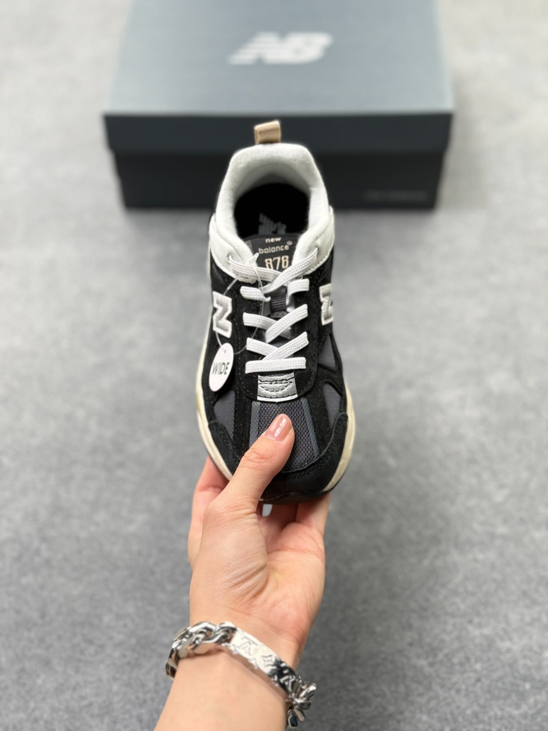 New Balance 160 - Image 2