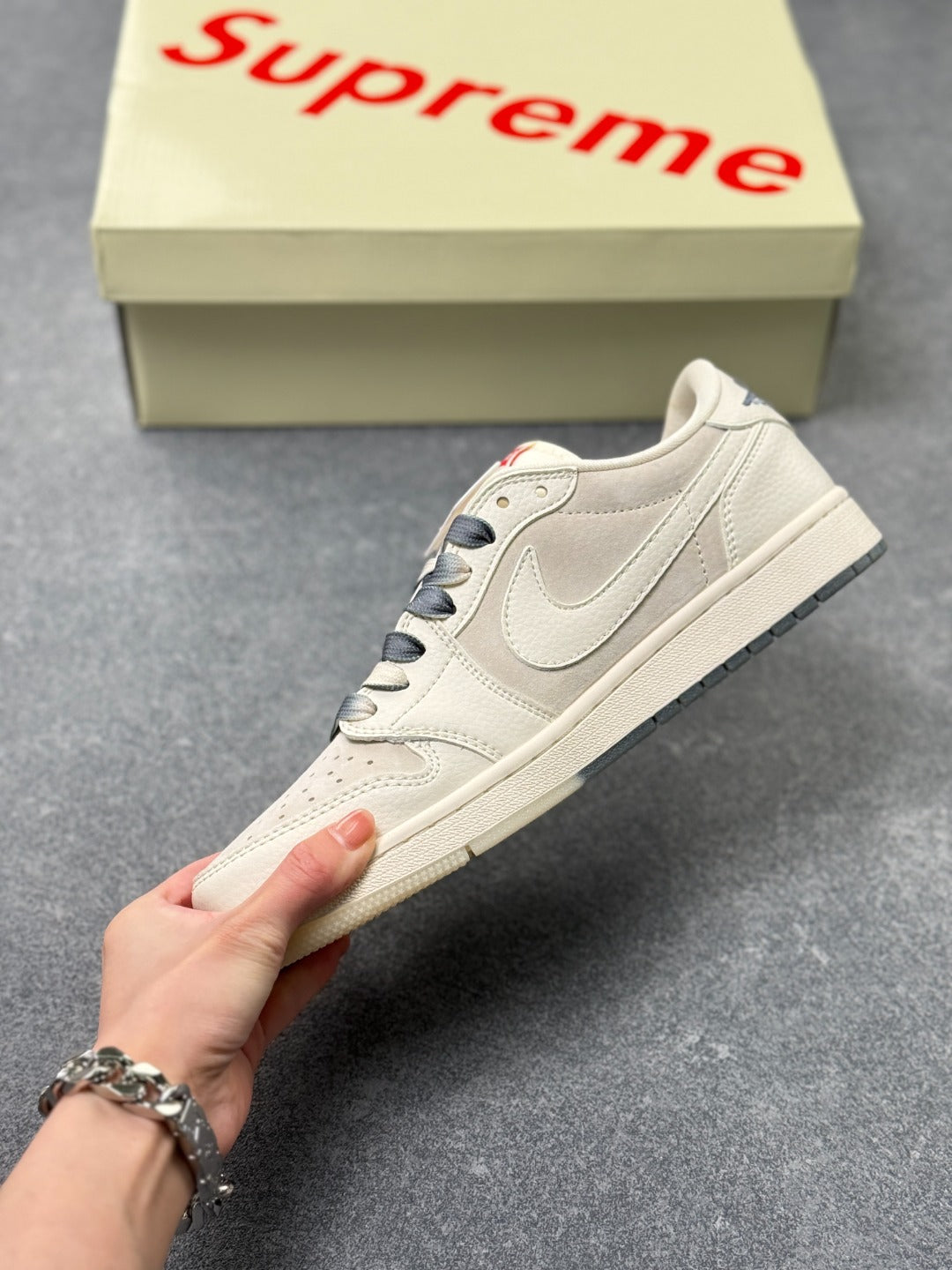 Nike Air Jordan Sneakers - Image 3