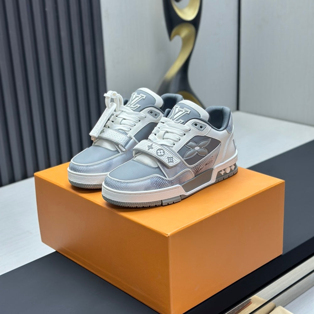 Louis Vuitton Run Away Sneaker | Monogram Jacquard