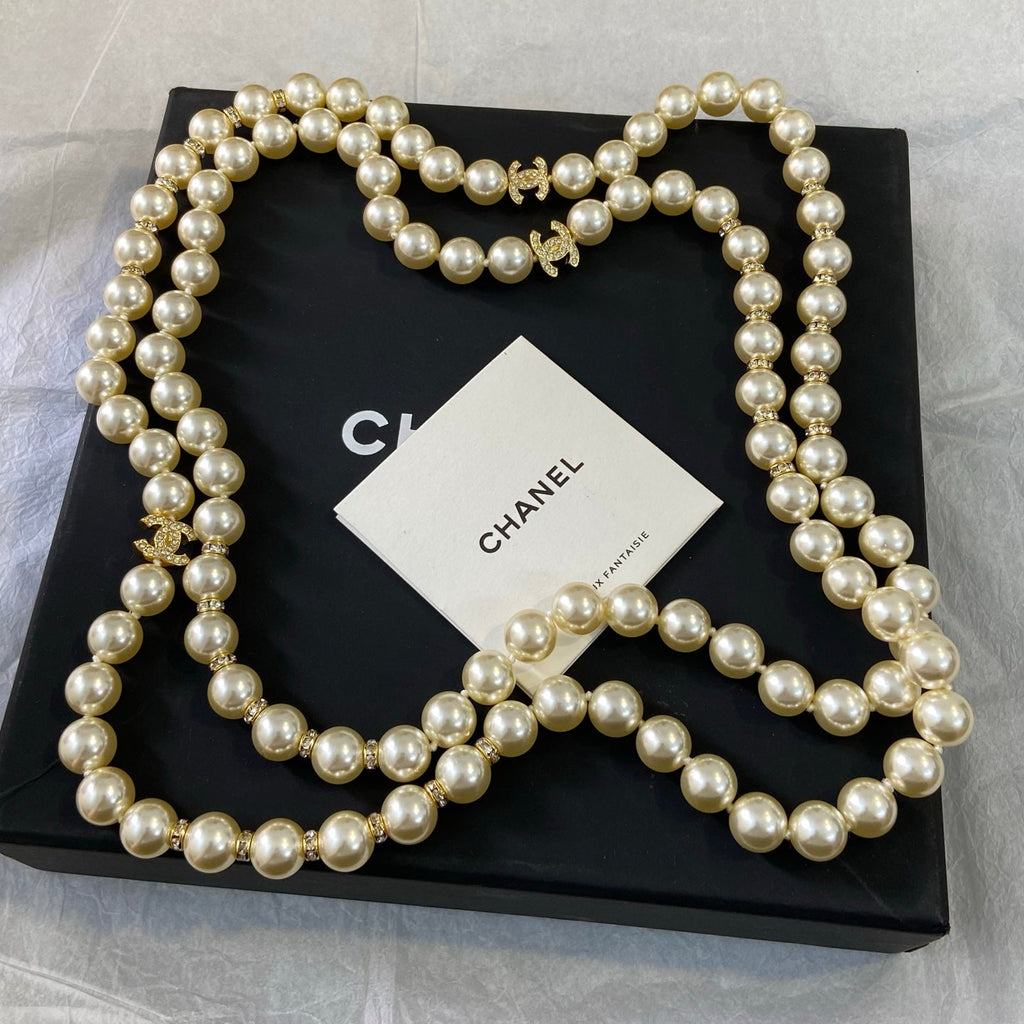 CHANEL CC Long Pearl Necklace | Statement Jewelry