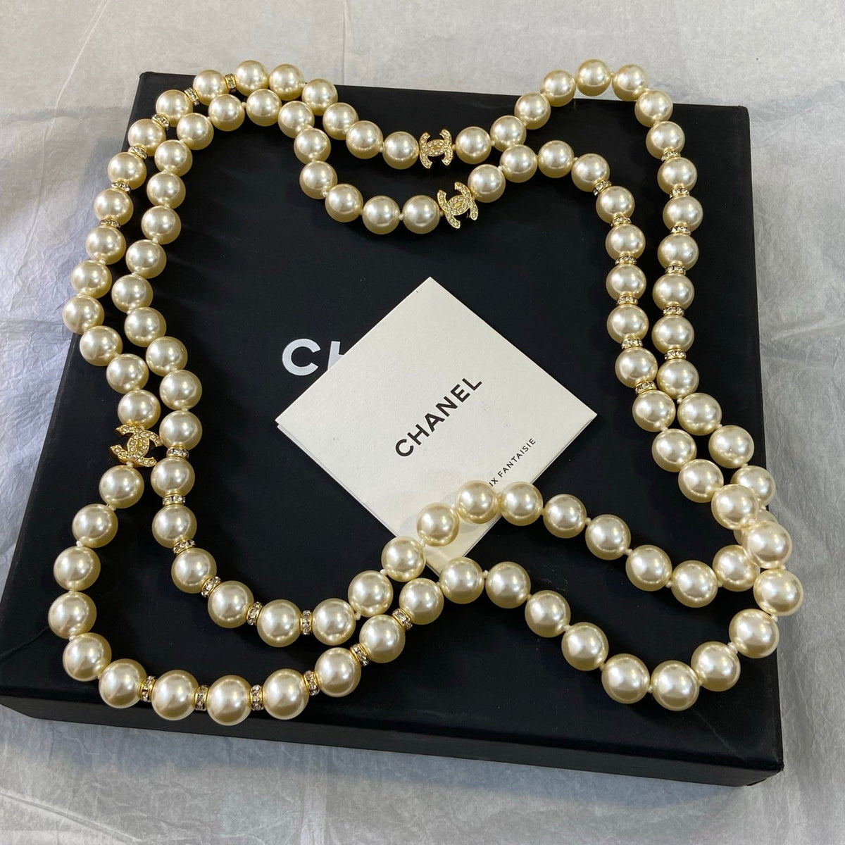 CHANEL CC Long Pearl Necklace | Statement Jewelry