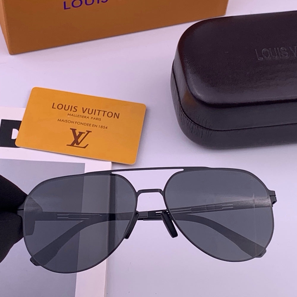 LOUIS VUITTON Black Aviator Sunglasses